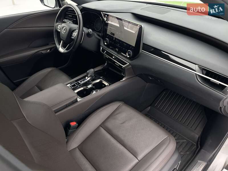 Позашляховик / Кросовер Lexus RX 2023 в Києві