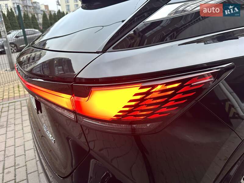 Внедорожник / Кроссовер Lexus RX 2023 в Киеве