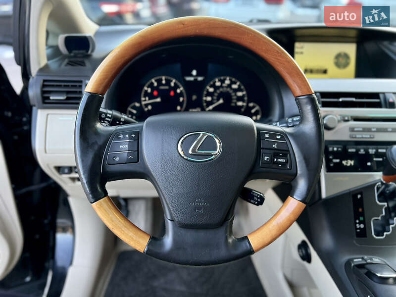 Позашляховик / Кросовер Lexus RX 2010 в Одесі