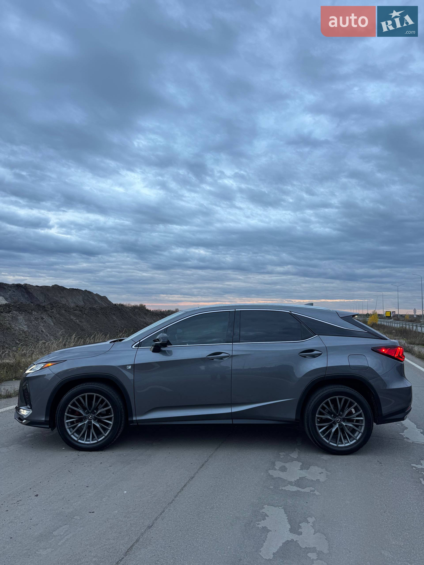 Lexus RX 2021 VIN 2T2YZMDA0NC312444 фото оголошення 5 з 16