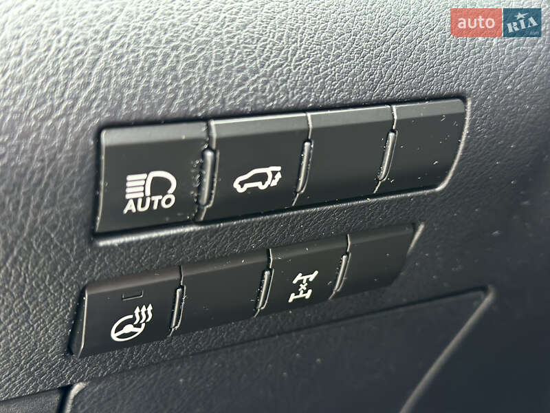 Позашляховик / Кросовер Lexus RX 2020 в Києві