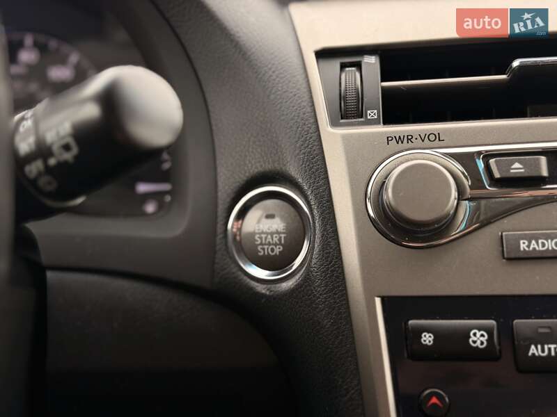 Внедорожник / Кроссовер Lexus RX 2015 в Киеве фото 18 Внедорожник / Кроссовер Lexus RX 2015 в Киеве