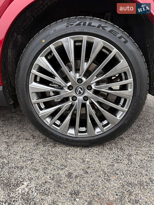 Позашляховик / Кросовер Lexus RX 2023 в Чернівцях