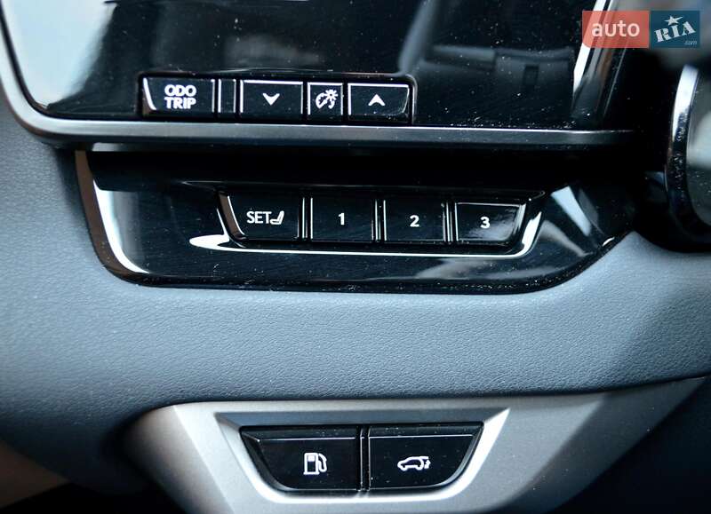 Позашляховик / Кросовер Lexus RX 2023 в Одесі фото 23 Позашляховик / Кросовер Lexus RX 2023 в Одесі