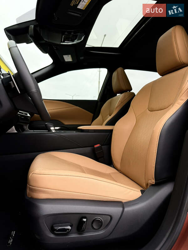 Позашляховик / Кросовер Lexus RX 2023 в Києві фото 24 Позашляховик / Кросовер Lexus RX 2023 в Києві