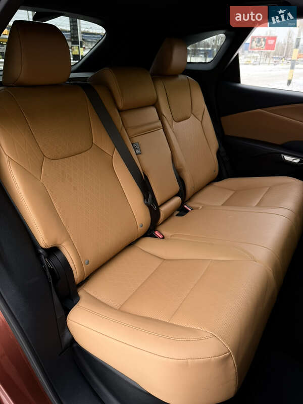 Позашляховик / Кросовер Lexus RX 2023 в Києві фото 41 Позашляховик / Кросовер Lexus RX 2023 в Києві