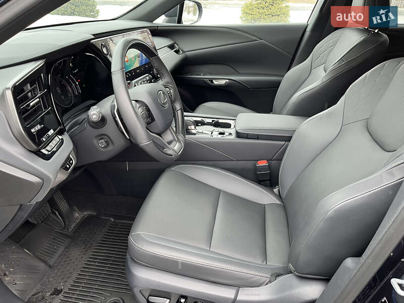 Позашляховик / Кросовер Lexus RX 2024 в Пирятині фото 17 Позашляховик / Кросовер Lexus RX 2024 в Пирятині