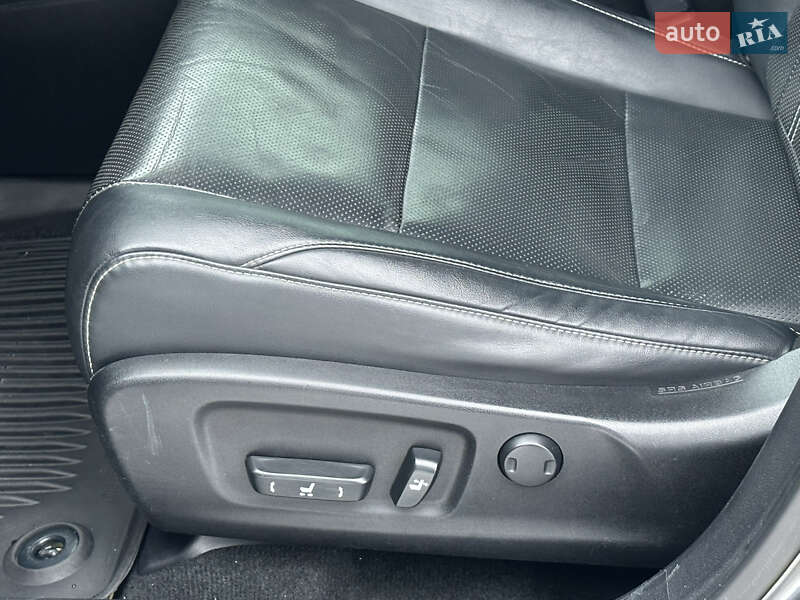 Внедорожник / Кроссовер Lexus RX 2018 в Киеве фото 22 Внедорожник / Кроссовер Lexus RX 2018 в Киеве