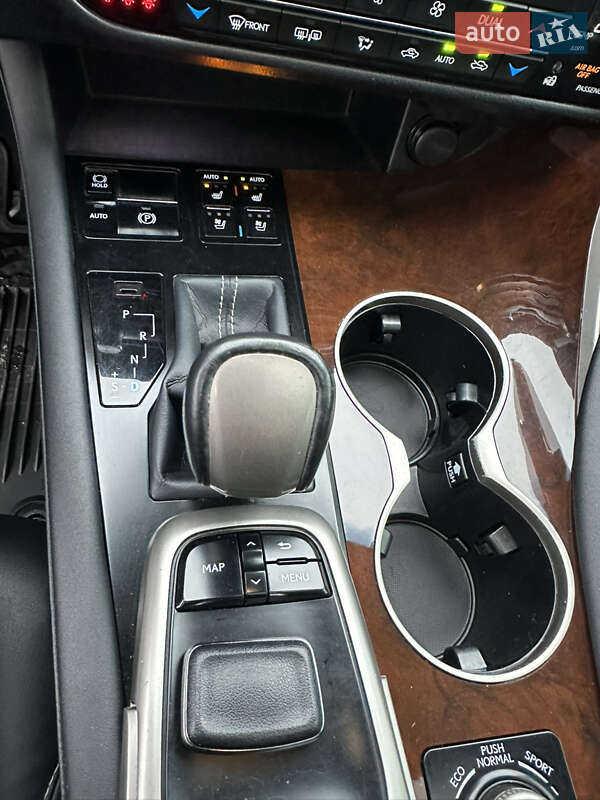 Внедорожник / Кроссовер Lexus RX 2018 в Киеве фото 42 Внедорожник / Кроссовер Lexus RX 2018 в Киеве