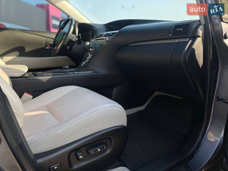 Внедорожник / Кроссовер Lexus RX 2014 в Броварах