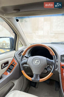 Внедорожник / Кроссовер Lexus RX 2000 в Одессе