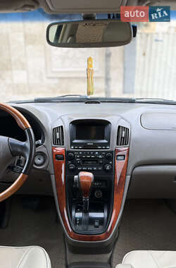 Внедорожник / Кроссовер Lexus RX 2000 в Одессе