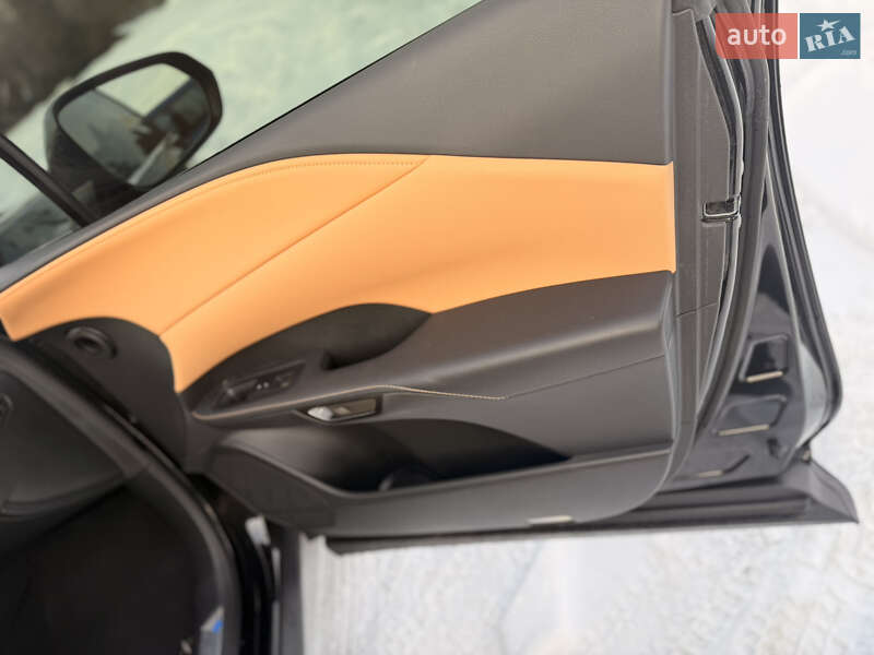 Позашляховик / Кросовер Lexus RX 2024 в Львові фото 8 Позашляховик / Кросовер Lexus RX 2024 в Львові