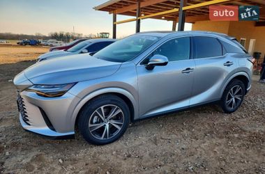 Lexus RX 2023
