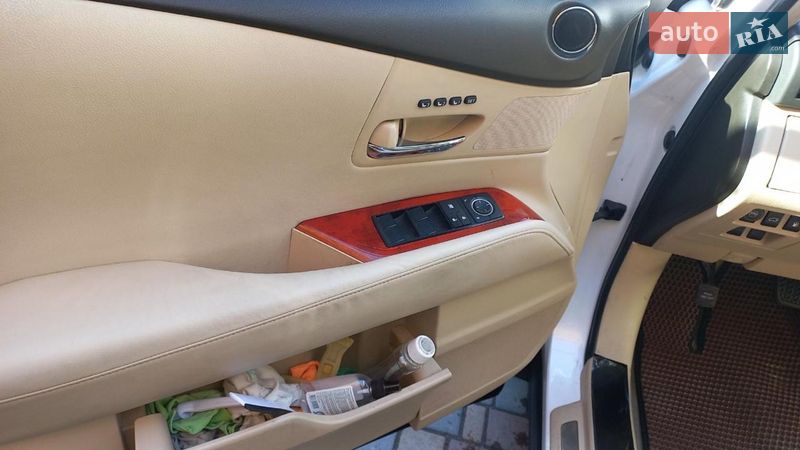 Внедорожник / Кроссовер Lexus RX 2010 в Одессе