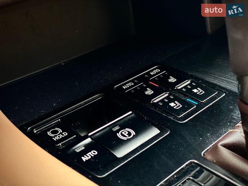 Позашляховик / Кросовер Lexus RX 2018 в Києві