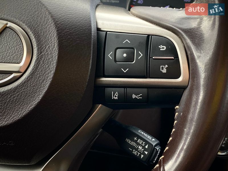 Позашляховик / Кросовер Lexus RX 2018 в Києві