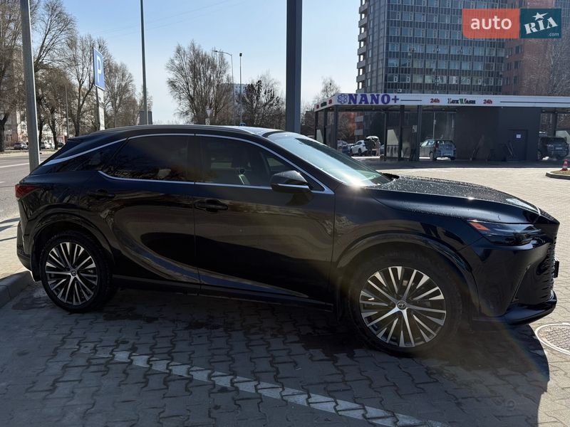 Позашляховик / Кросовер Lexus RX 2023 в Львові