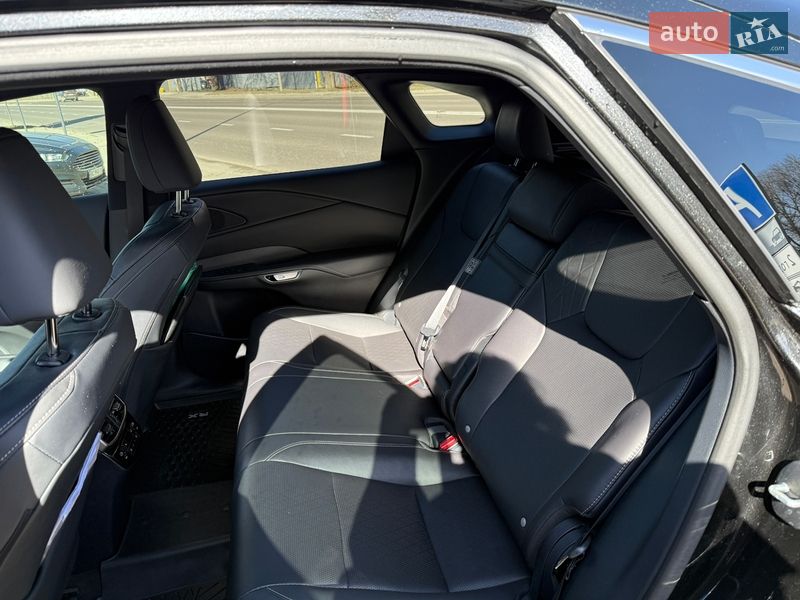 Позашляховик / Кросовер Lexus RX 2023 в Львові