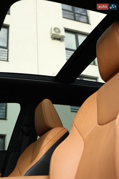 Позашляховик / Кросовер Lexus RX 2024 в Львові