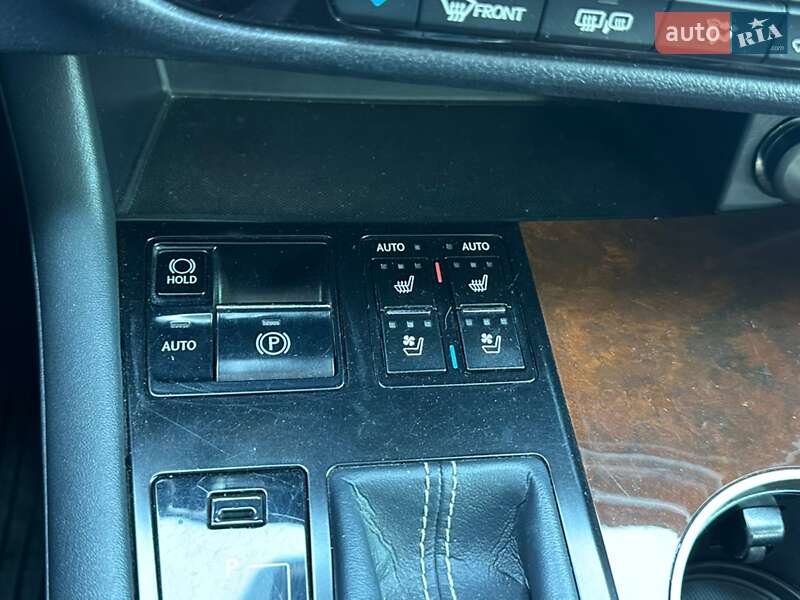 Позашляховик / Кросовер Lexus RX 2018 в Києві