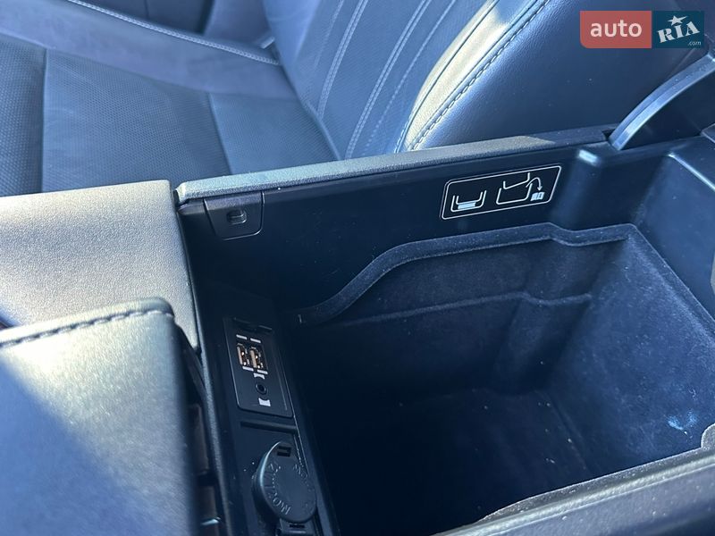 Позашляховик / Кросовер Lexus RX 2018 в Києві