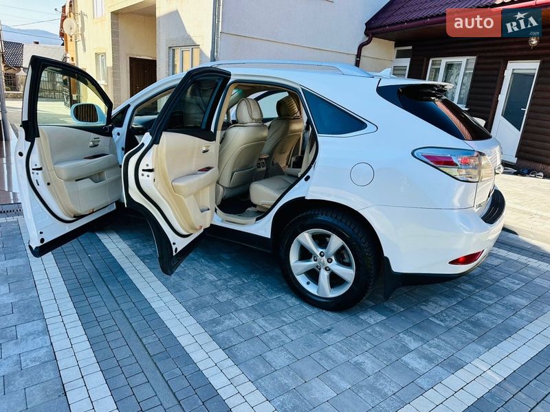 Внедорожник / Кроссовер Lexus RX 2010 в Солотвине