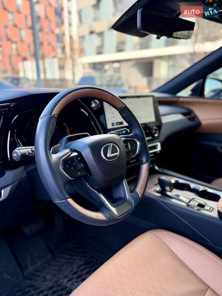 Внедорожник / Кроссовер Lexus RX 2024 в Киеве