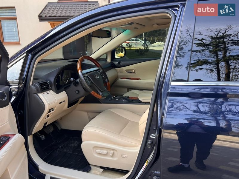 Позашляховик / Кросовер Lexus RX 2010 в Трускавці