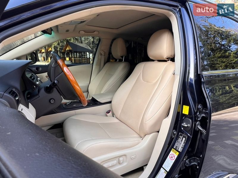 Позашляховик / Кросовер Lexus RX 2010 в Трускавці