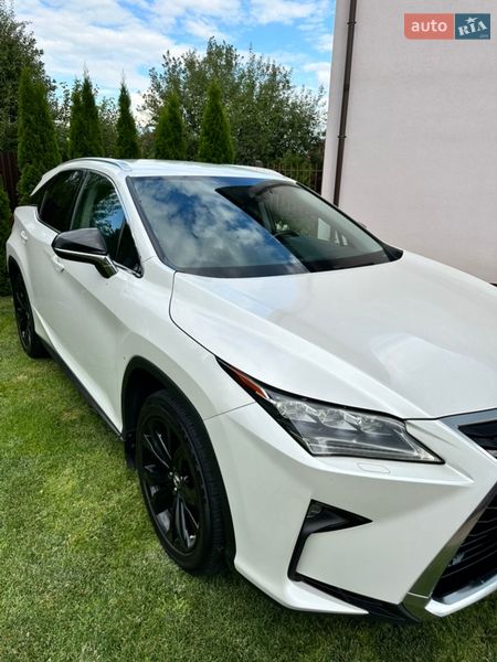 Внедорожник / Кроссовер Lexus RX 2018 в Стрые