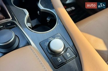 Внедорожник / Кроссовер Lexus RX 2018 в Киеве