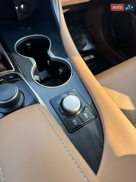 Внедорожник / Кроссовер Lexus RX 2018 в Киеве