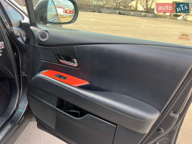 Внедорожник / Кроссовер Lexus RX 2010 в Киеве
