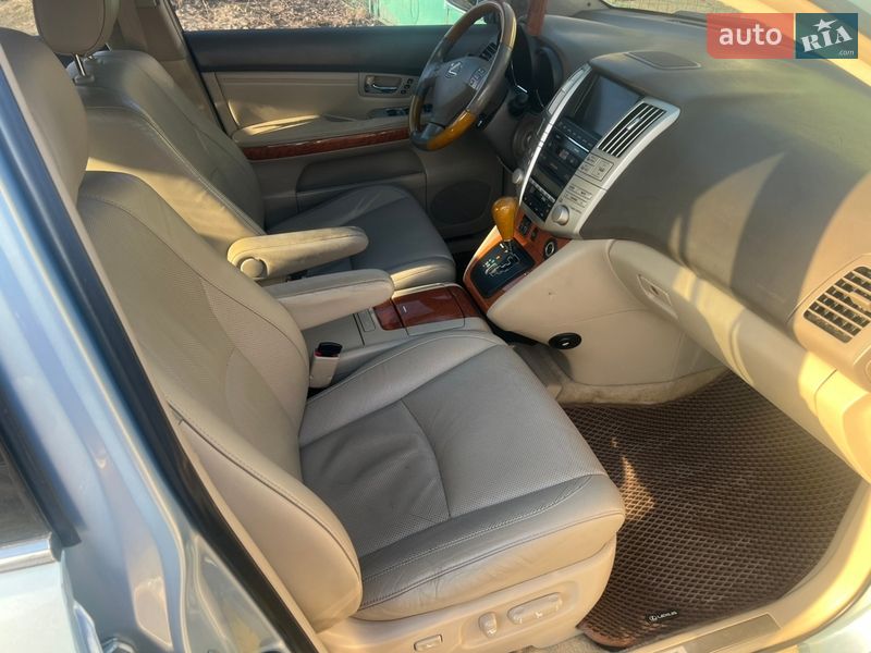Позашляховик / Кросовер Lexus RX 2006 в Подільську