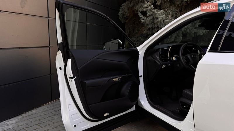Внедорожник / Кроссовер Lexus RX 2023 в Одессе