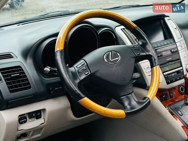 Позашляховик / Кросовер Lexus RX 2005 в Харкові