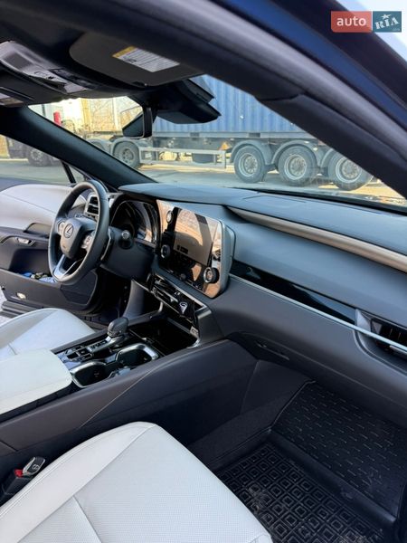Внедорожник / Кроссовер Lexus RX 2023 в Днепре