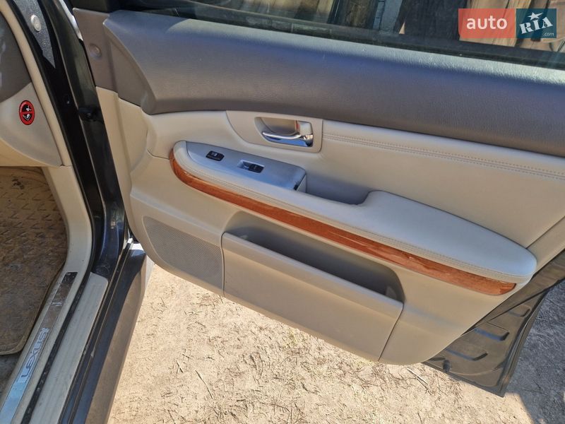 Внедорожник / Кроссовер Lexus RX 2007 в Лугинах
