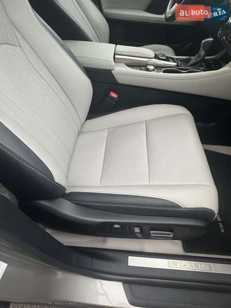 Позашляховик / Кросовер Lexus RX 2018 в Києві