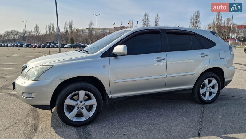 Внедорожник / Кроссовер Lexus RX 2004 в Днепре