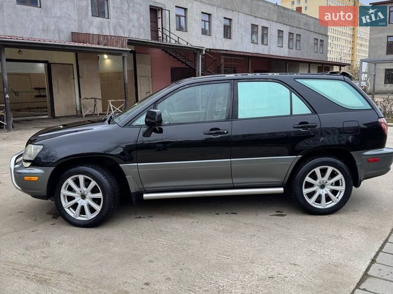 Позашляховик / Кросовер Lexus RX 1999 в Білгороді-Дністровському
