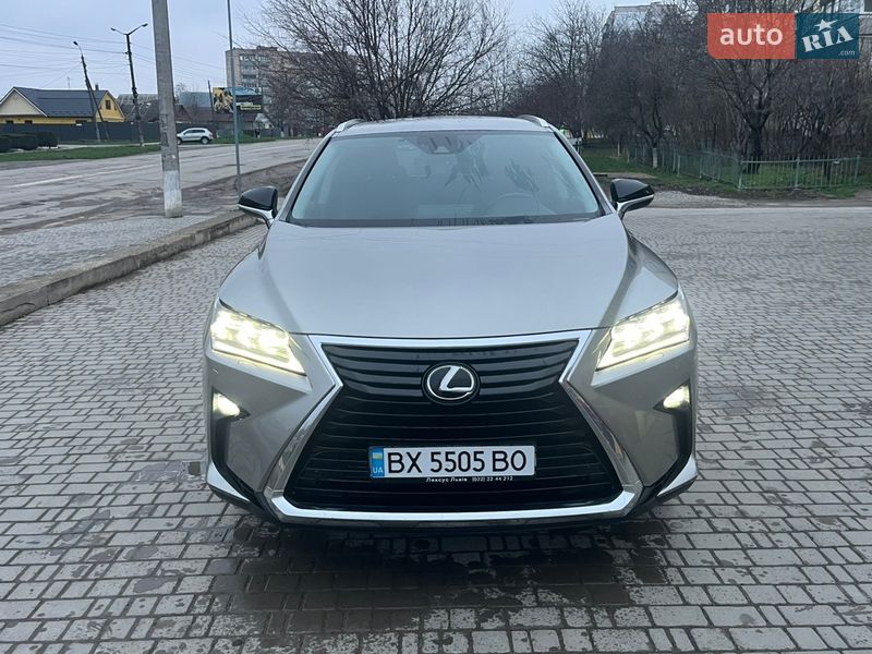 Внедорожник / Кроссовер Lexus RX 2018 в Каменец-Подольском
