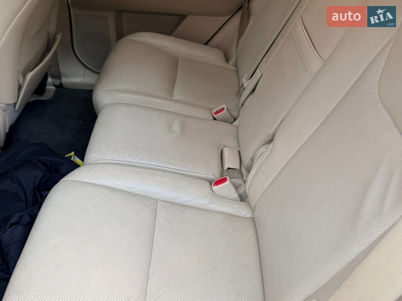 Внедорожник / Кроссовер Lexus RX 2011 в Звягеле