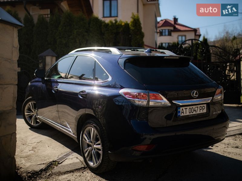 Позашляховик / Кросовер Lexus RX 2015 в Івано-Франківську
