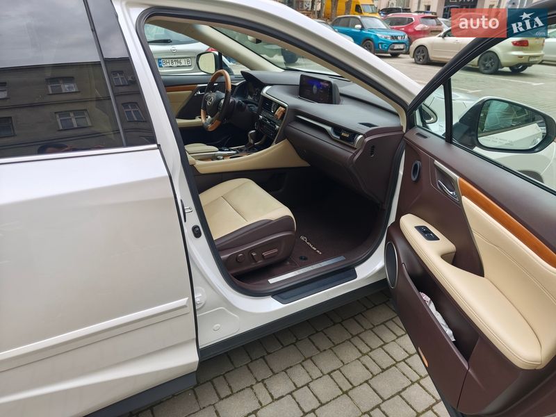 Внедорожник / Кроссовер Lexus RX 2017 в Одессе