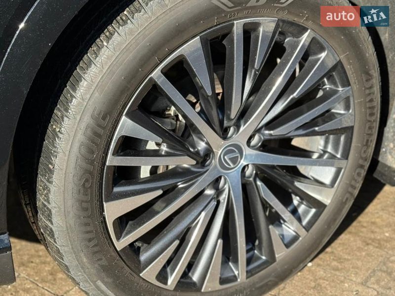 Внедорожник / Кроссовер Lexus RX 2024 в Львове