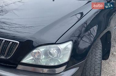 Внедорожник / Кроссовер Lexus RX 2001 в Запорожье