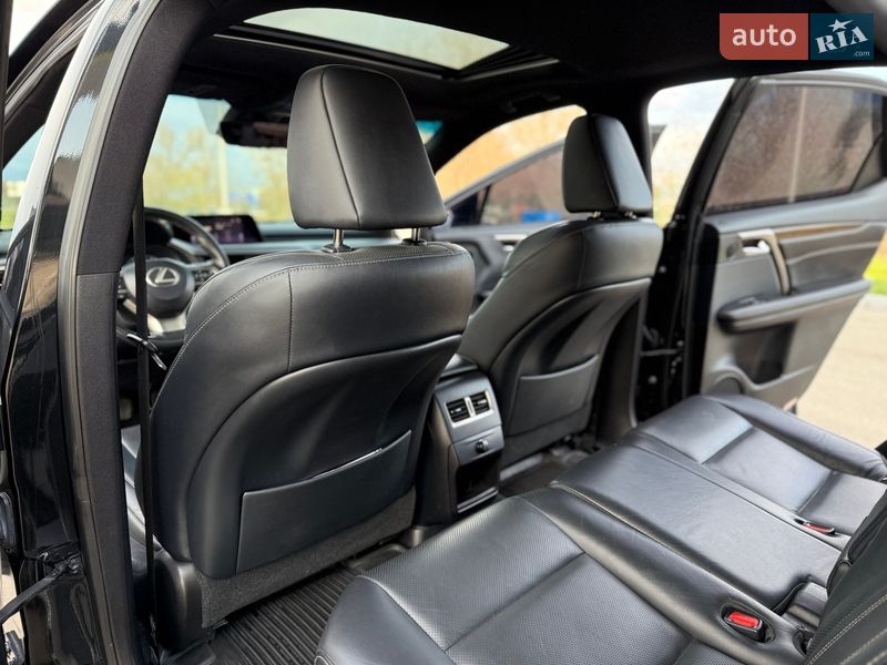Внедорожник / Кроссовер Lexus RX 2019 в Днепре
