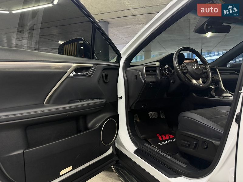 Внедорожник / Кроссовер Lexus RX 2018 в Одессе